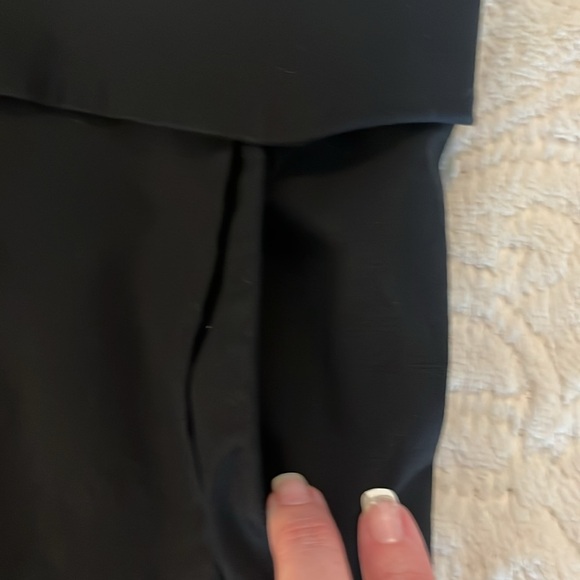 Aritzia Sunday best black skort - Picture 4 of 5